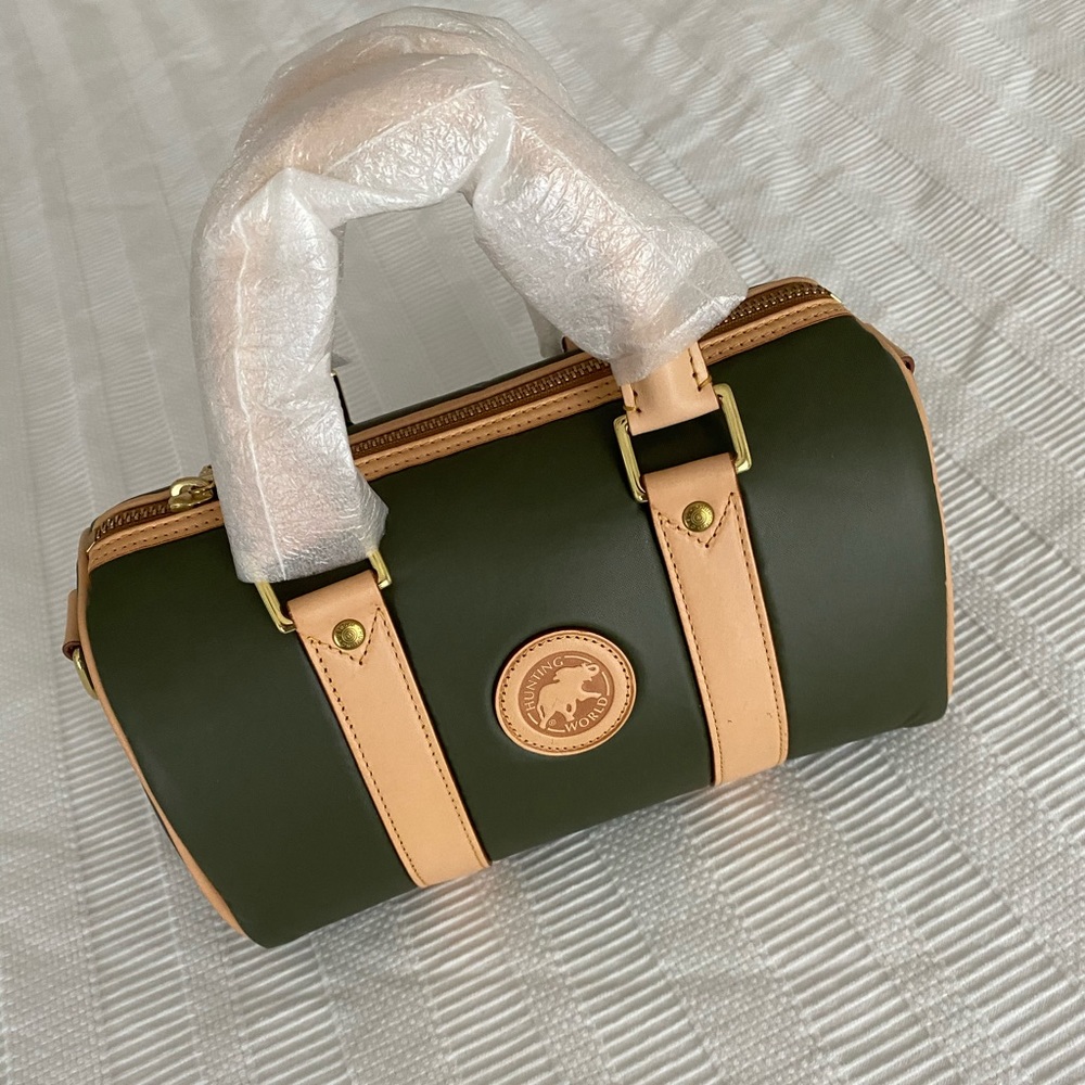 Hunting World Purse